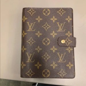 100% Authentic Louis Vuitton Agenda MM